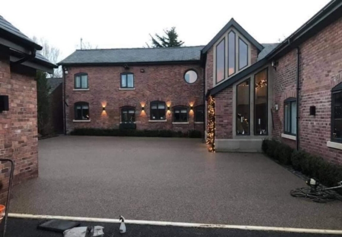 large resin driveway completed in Altrincham